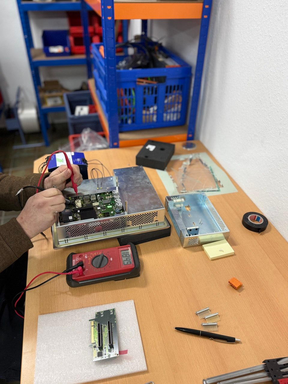 Professionelle Bewertung von Industriekomponenten